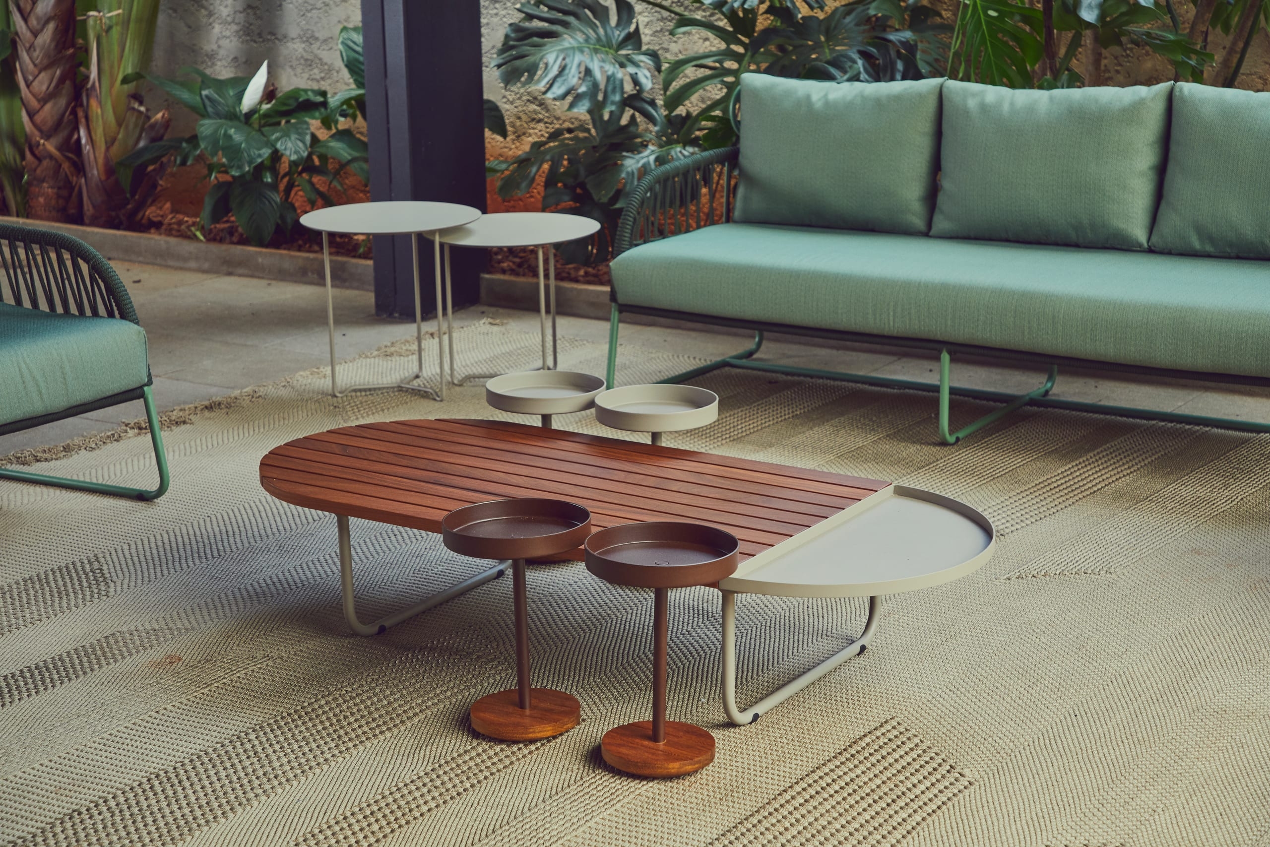 Mesa de Centro Contorno