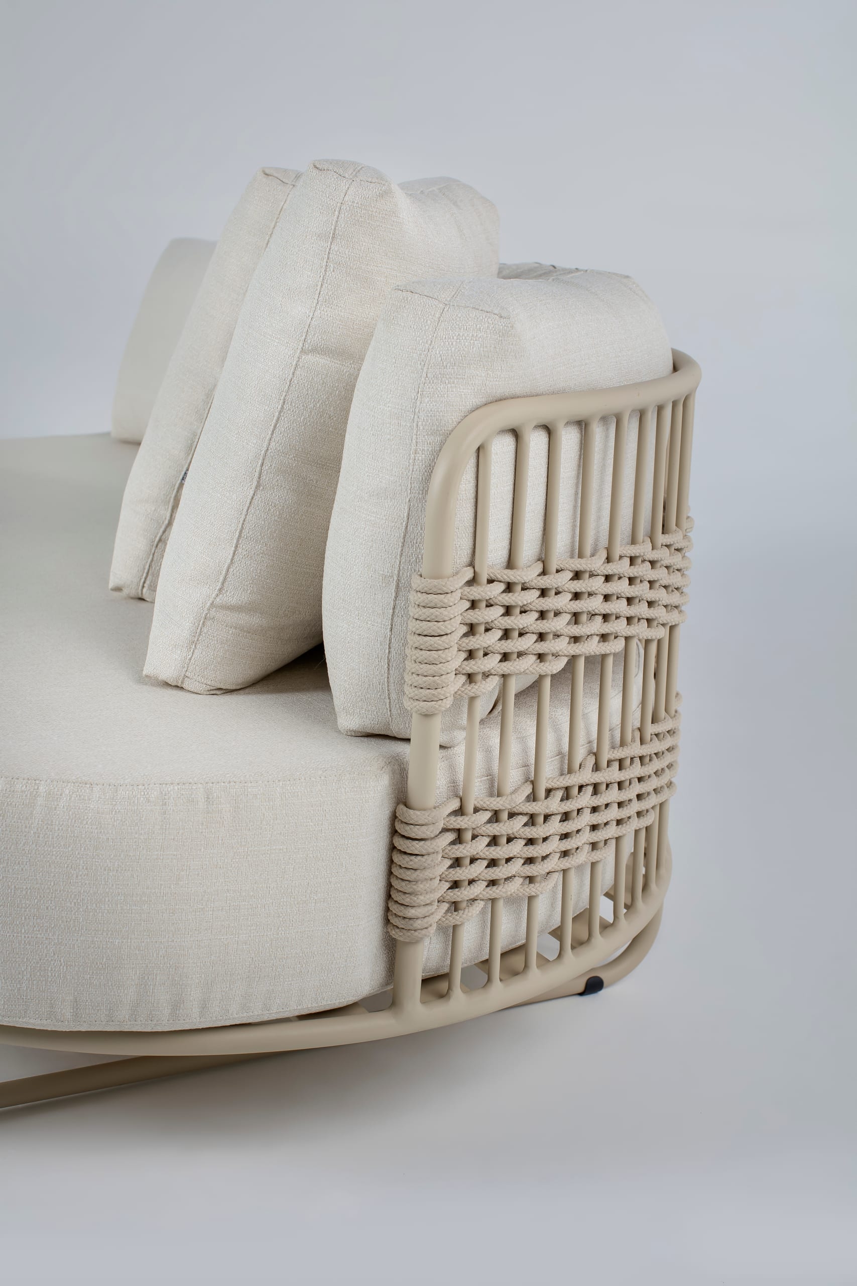 Chaise Contorno