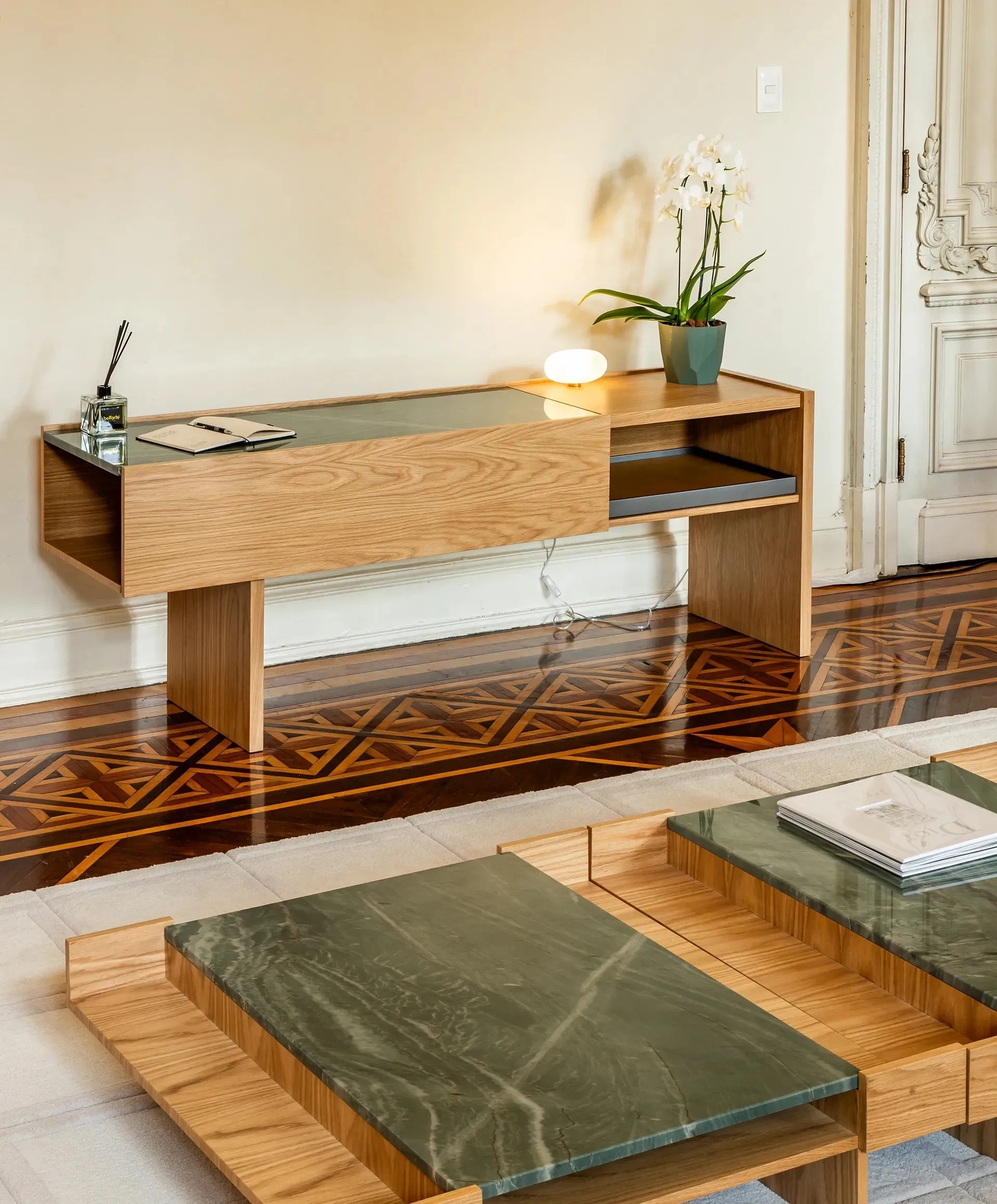 Mesa Centro Mondrian