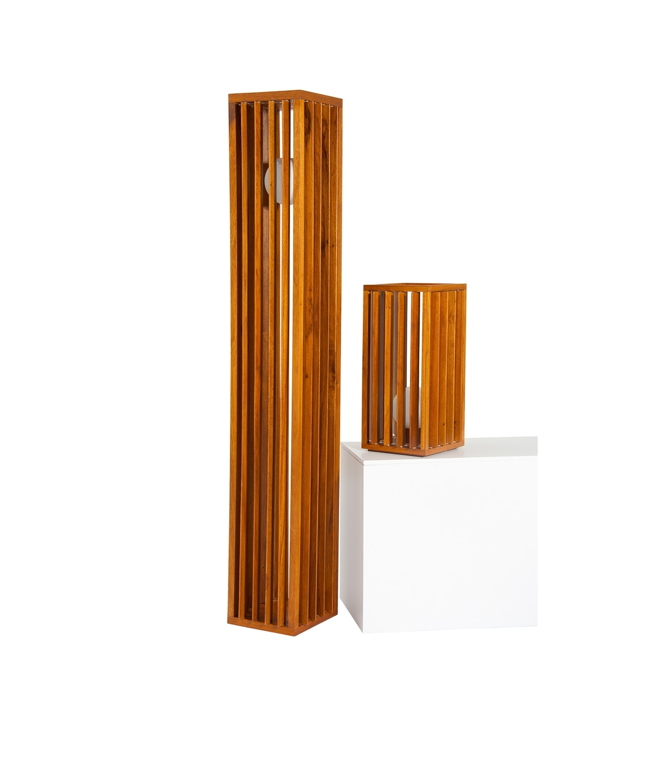 Luminária de Mesa Corb