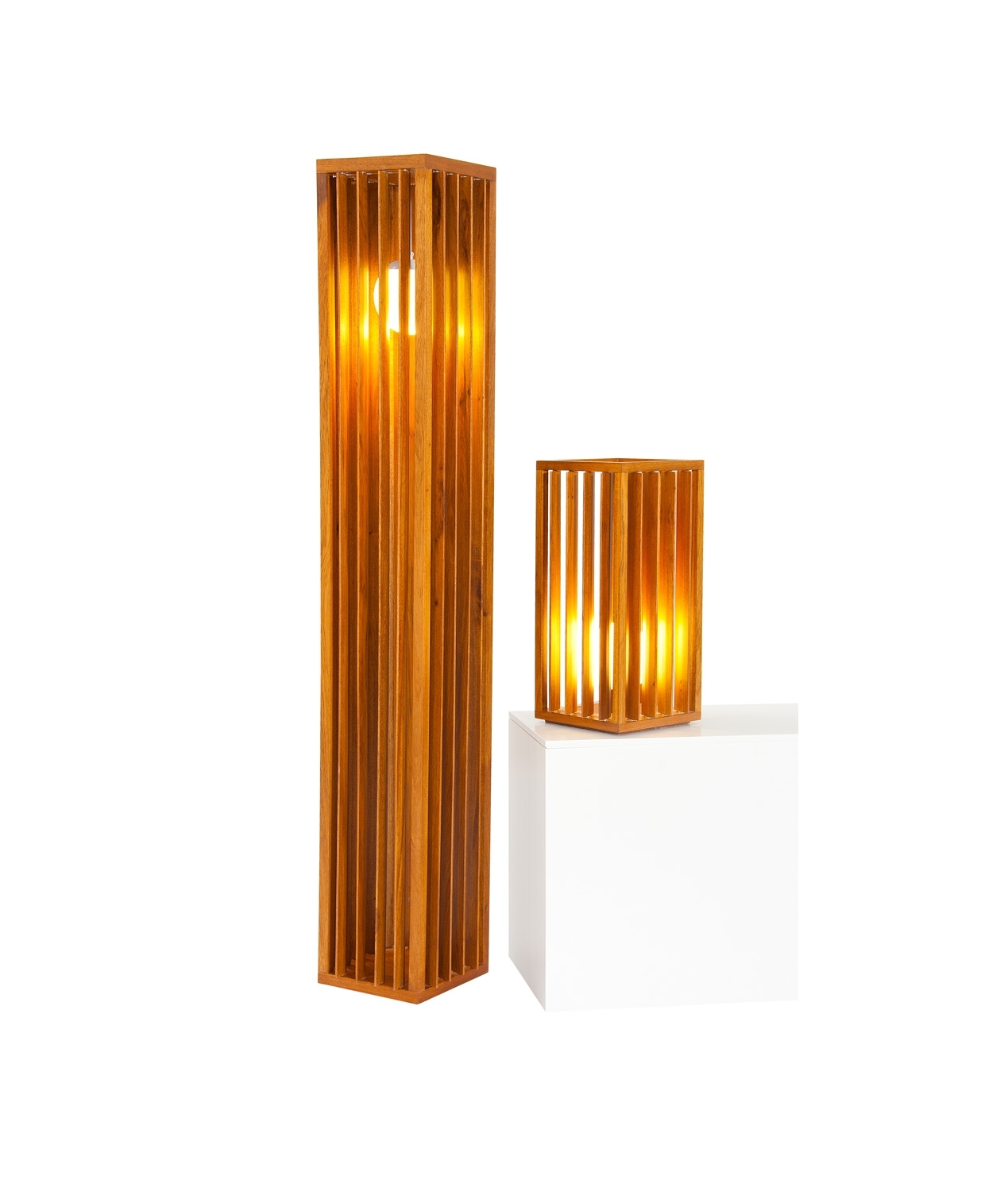Luminária de Mesa Corb