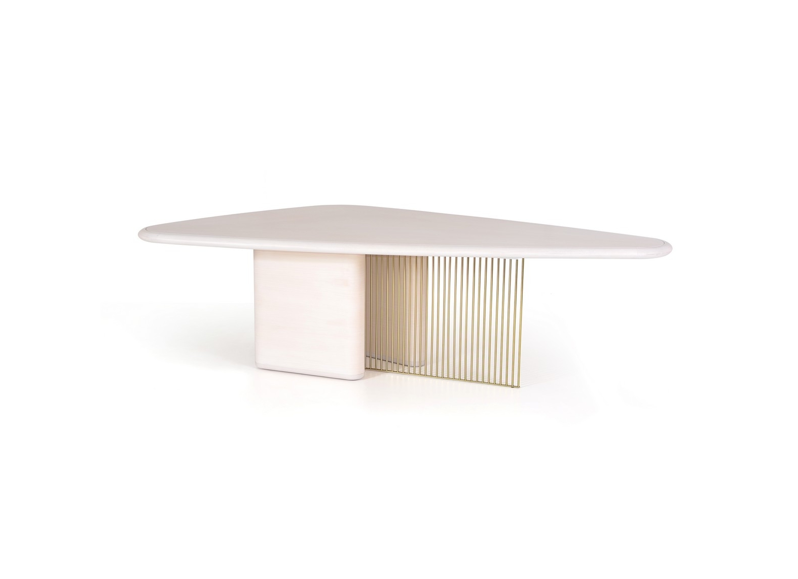 Mesa de Jantar Água Tríplice