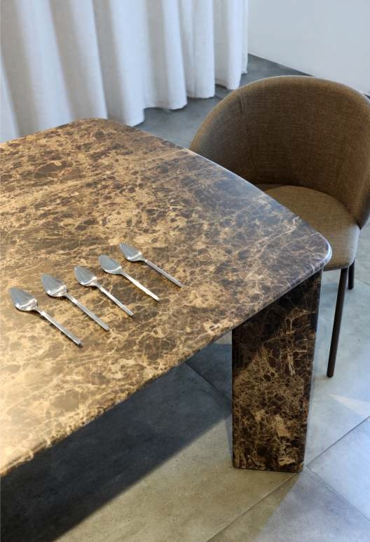 Mesa de Jantar Unit